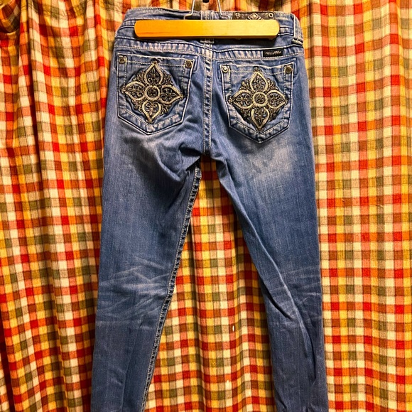 MISS ME - Picture 1 of 2